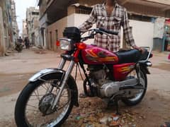United 125