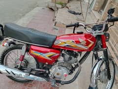 United 125