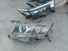 toyota Parado headliights