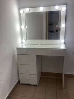 CUSTOMIZE YOUR VANITY NOW