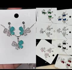 New locket set