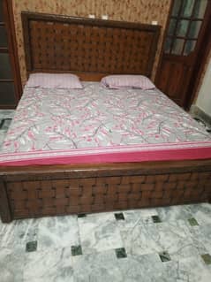King size bedroom set with mattress,dressing &side table