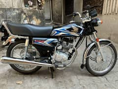 Honda CD 125 2025 Black | 1300 Km | First Owner | Sialkot