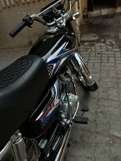 Honda CD 125 2025 Black | 1300 Km | First Owner | Sialkot