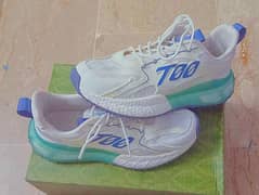 come and purchase branded shoes