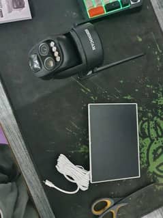 wifi security camera with solar panel and battery powered