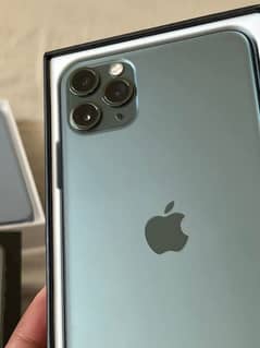 iphone 11 pro max non PTA 128gb my wtsp/0341-68;86-453