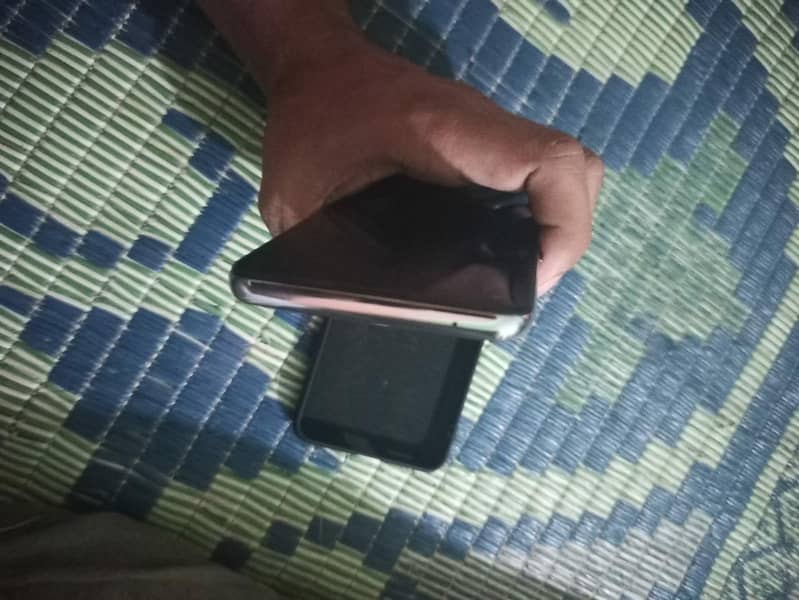 one plus 9 like a new condition 1
