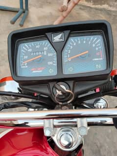 Honda 125 New bike Nunbr b lga hua hai