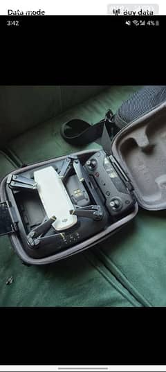 DJI