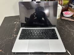 Macbook M1 PRO 2021 14" 16GB RAM 512GB SSD