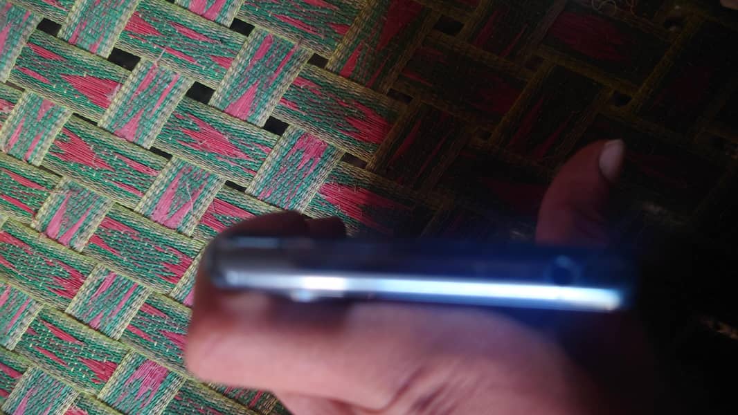 non pta but sim working 4