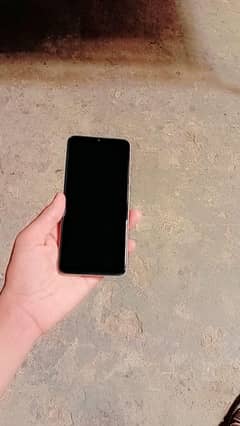 New phone no issue no repare no oper with box and with charger