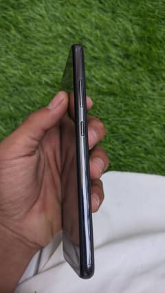 A32 phone 10 by 10 condition new  no shade no dote all OK no box