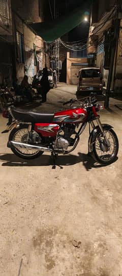 2023 model 125