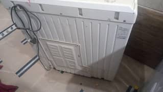 twin tub washing machine