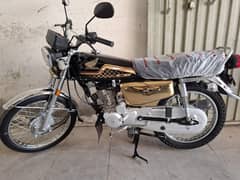 Honda CG 125 Self Gold Edition