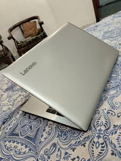 Lenevo idealpad core i5 7th generation Silver body