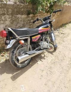 Honda 125 11 model call only 031. . 4 50. . 21842