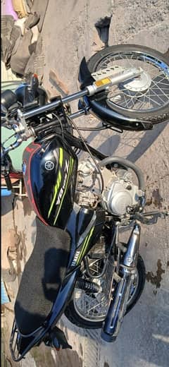 Yamaha YB125Z