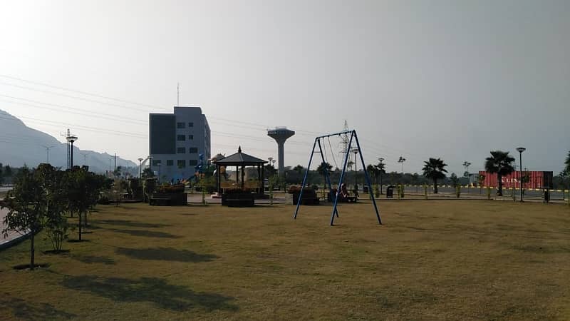 Prime Location Residential Plot Sized 1800 Square Feet In Faisal Hills - Block C 3