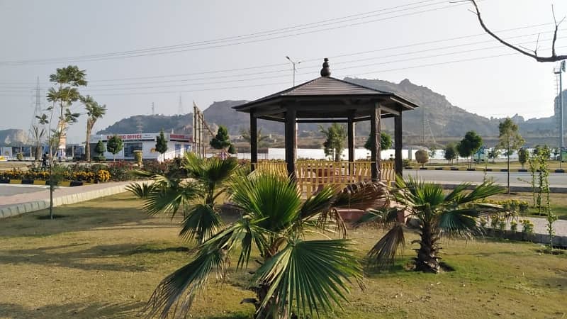 Prime Location Residential Plot Sized 1800 Square Feet In Faisal Hills - Block C 4