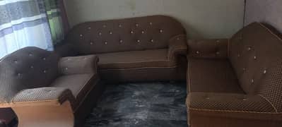 six setar sofa good condition hevy wood and fom