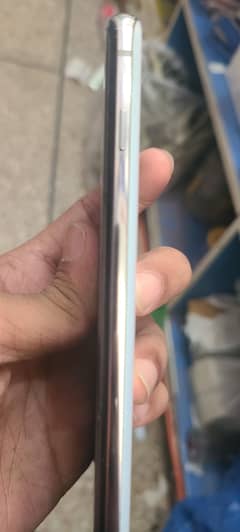 samaung Galaxy S10 for sale new condtn