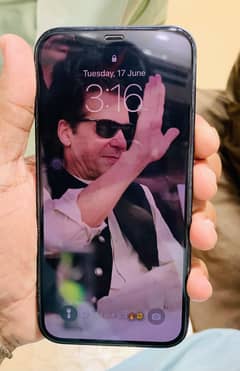 I phone 12 for sale jv/64 water pack