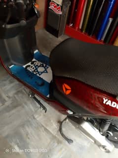 metro yadea T9