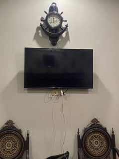 43 inch Haier led still in mint condition