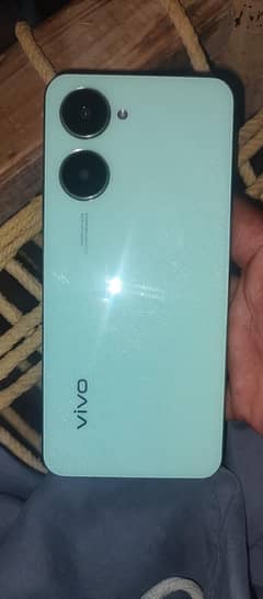 Vivo y03 10 by 10 condition   sale kr rha hu no open no repayr