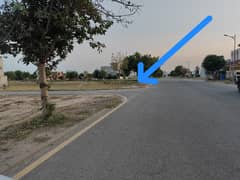 12.35 Marla Corner Plot 60Ft Road Execs Land &Amp; Corner Paid New Lahore City A Block Prime Location Near Commercial Market