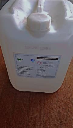 20 liters can available