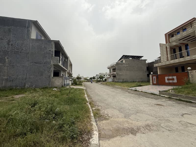 T&Amp;T F. 17 35*70 Minimum Price Plot For Sale On Good Location First Come First Avail 13