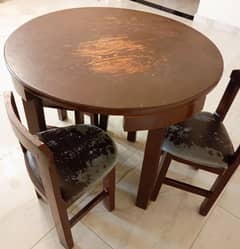 4 persons compact round dining table with chairs