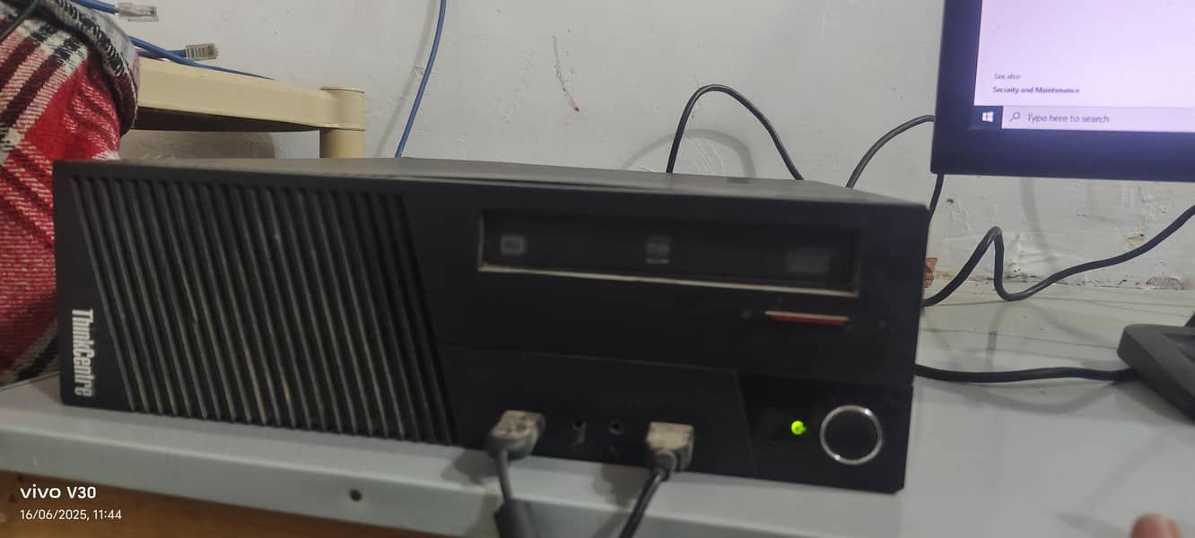 IBM Computer i5 4th generation 16 ddr GB ram 80gb ddr hard 4