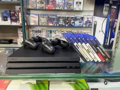 Ps4 slim 1tb - with controllers