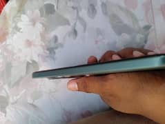 Redmi A3 4+4 ram and 64 room