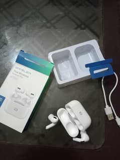 wireless earbuds