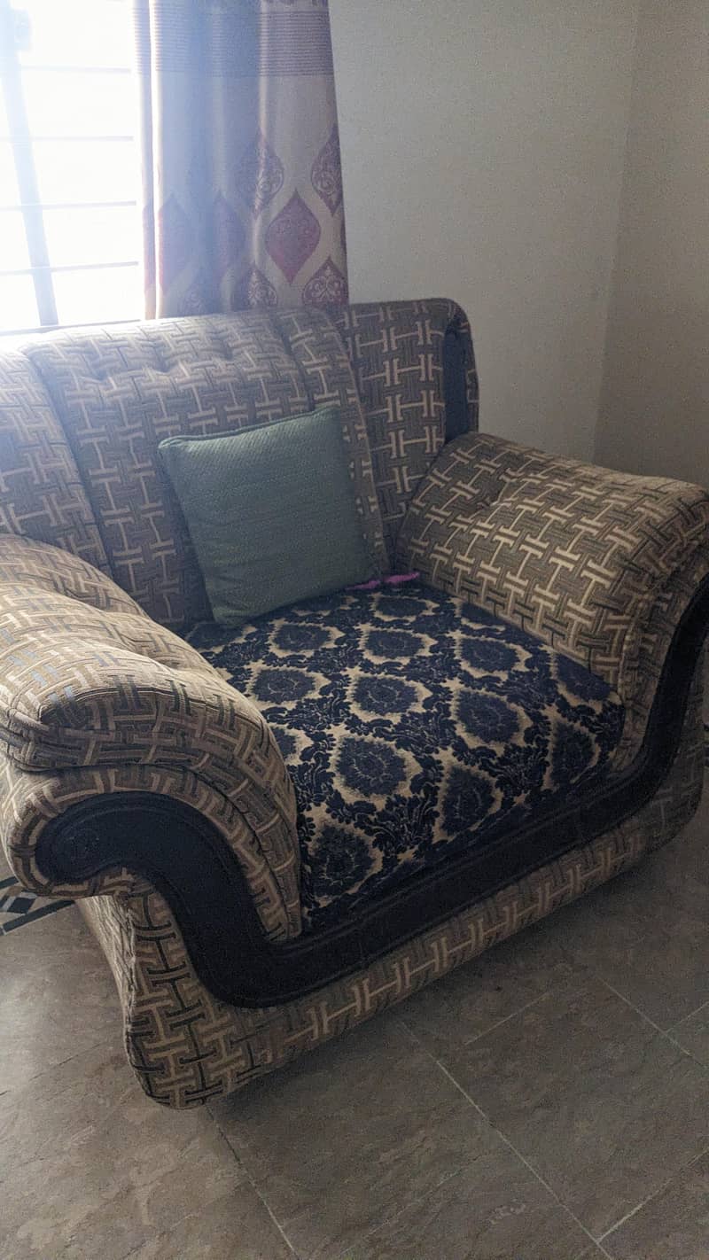 Sofa and Table Set 2