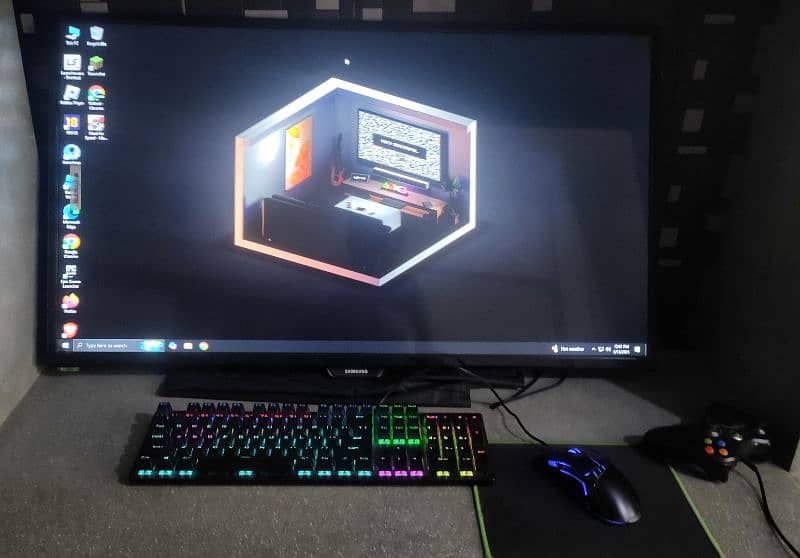 Gaming PC with  LCD  (price negotiable) 1