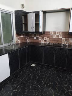 7 Marla Upper Portion Available For Rent