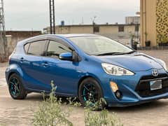Toyota aqua 2015