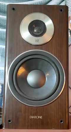 Diatone
