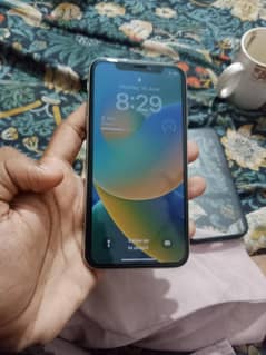 iPhone