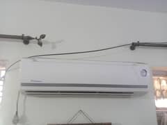 Dawlance split AC