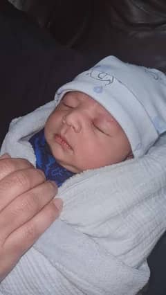 Female Baby sitter care taker nanny required whatsapp voice message