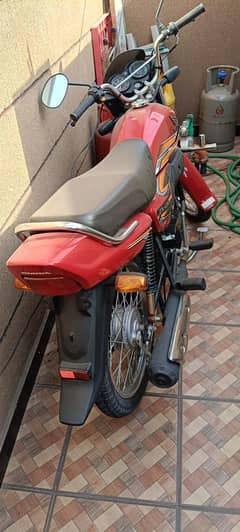 Honda Pridor In Showroom Condition Only 300km Driven