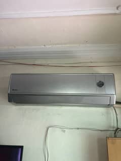 Gree 1.5 Ton Split AC